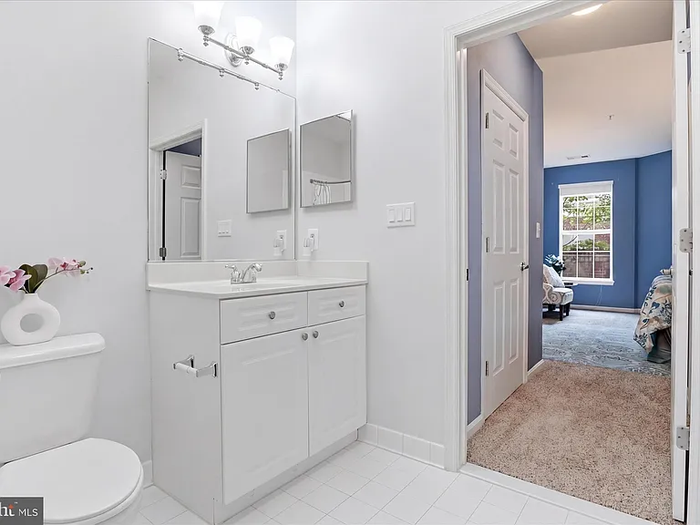 801 S Greenbrier St #103 — Photo 25