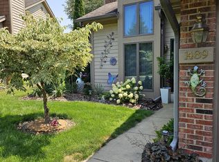 1489 Grand Isle Ct, Hobart, IN 46342