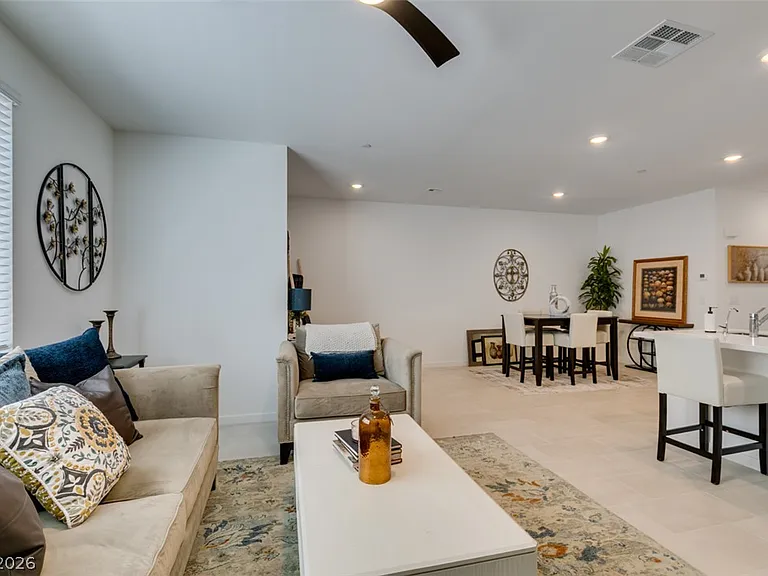 1535 Maria Crossing Ave — Photo 11