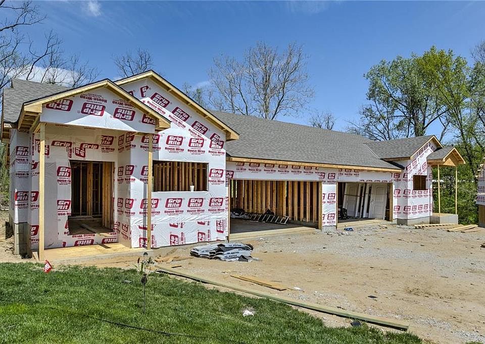 1st image of 7850 Troup Ave