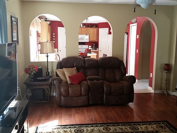 3rd image of 2463 Ventura Ct