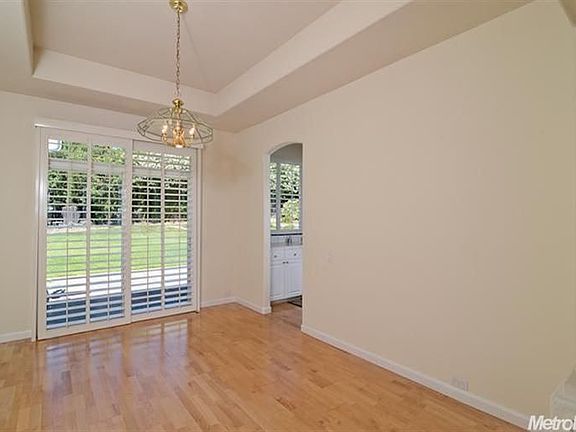 5th image of 3013 Sierra Mills Ln