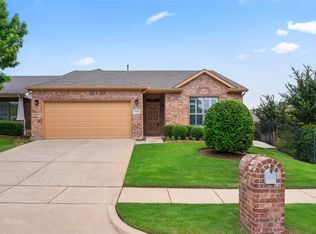3900 Pineoak Ln, Denton, TX 76210