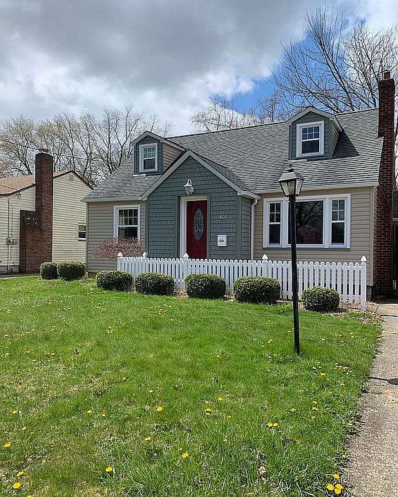 1st image of 4638 Canterbury Ln