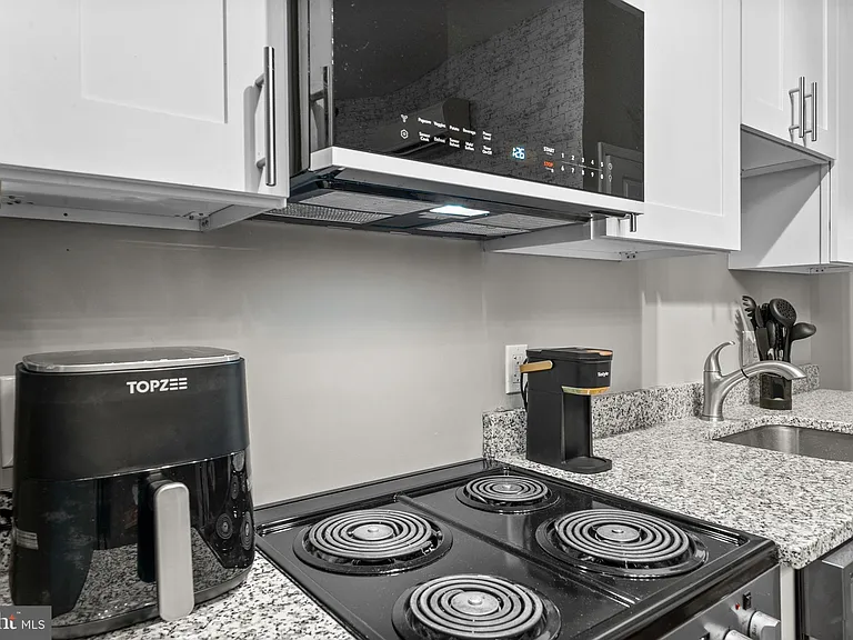59 Rhode Island Ave NW #2 — Photo 14