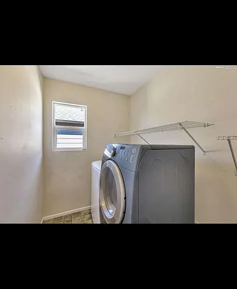 SE 263rd Pl — Photo 2