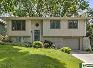 14023 Madison Cir, Omaha, NE 68137