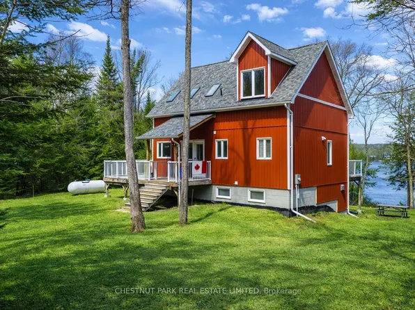 1038 Stonehenge Ln, Highlands East, ON K0L 1C0