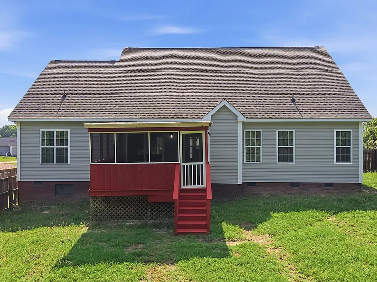 505 Heron Dr — Photo 35