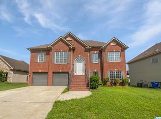 450 Bentmoor Way, Helena, AL 35080