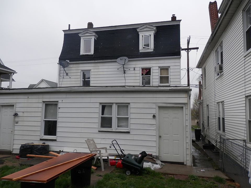 2nd image of 76 Filmore St