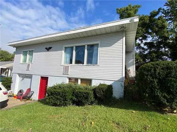 5941 Freitag St NW, Canton, OH 44718