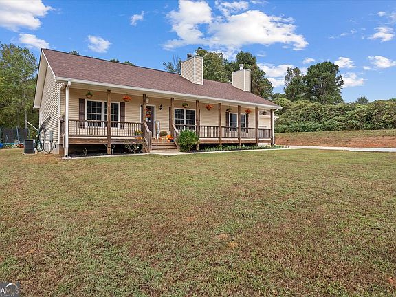 5th image of 1003 Milligan Creek Rd