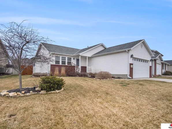 1808 SW 38th St, Lincoln, NE 68522