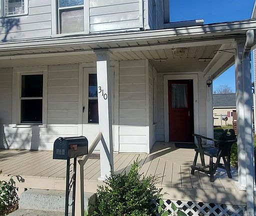 2nd image of 310 Western Ave #310