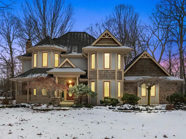48507 Hidden Oaks Ln, Shelby Township, MI 48317