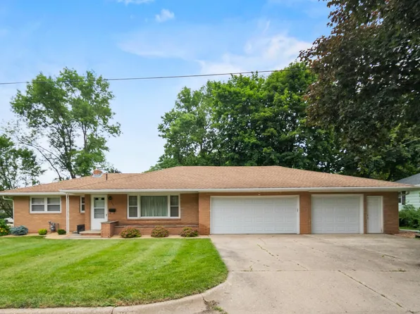 506 11th St SE, Owatonna, MN 55060