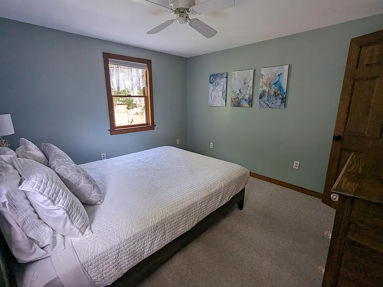 18 Chamberlain Ct — Photo 23