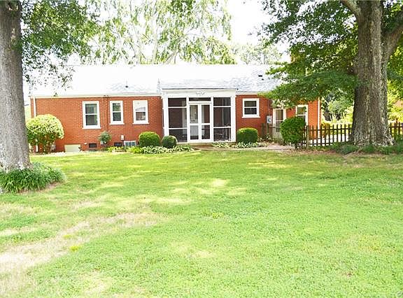 2nd image of 514 Glendale Dr