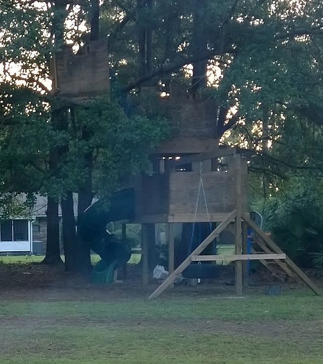 1st image of 2403 Thomas St