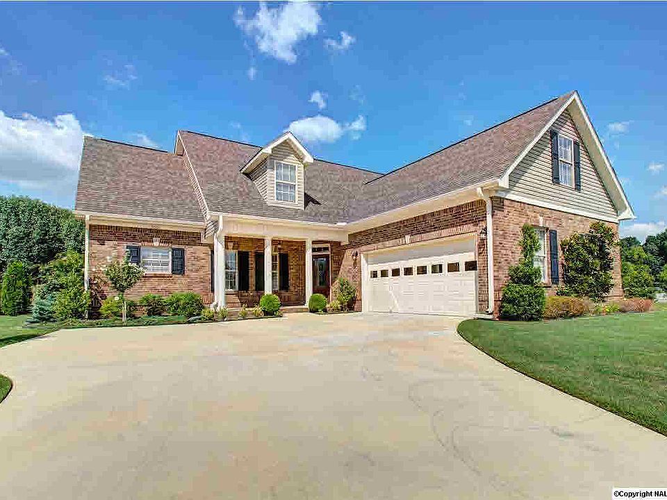 1st image of 3001 Mallard Point Dr SE