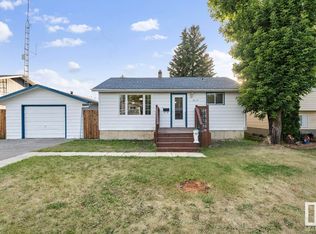 1213 10th St, Cold Lake, AB T9M1J6