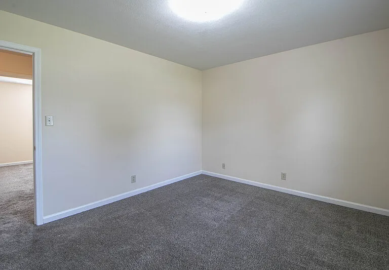 371-3 Peabody Dr — Photo 13