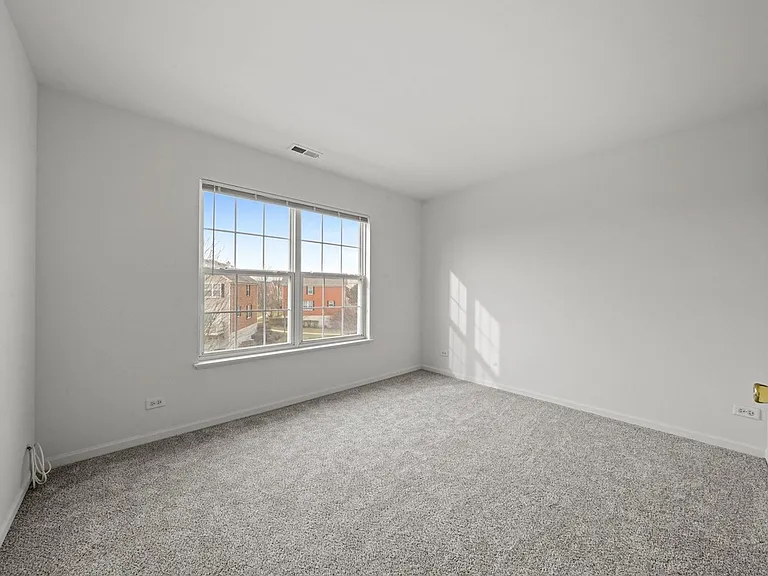 760 Lambert Ln #96-1 — Photo 8