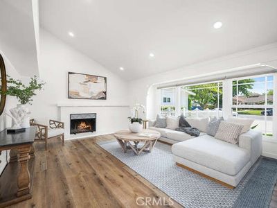 3221 Copa De Oro Dr, Los Alamitos, CA, 90720