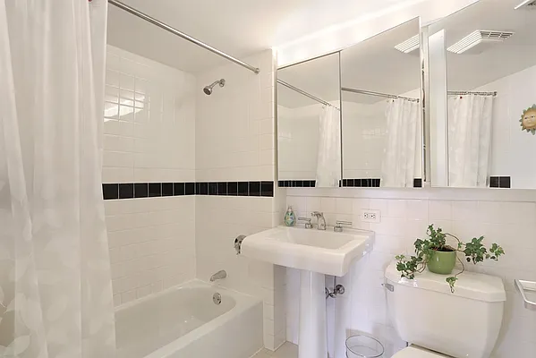 Sold by Corcoran | media 19