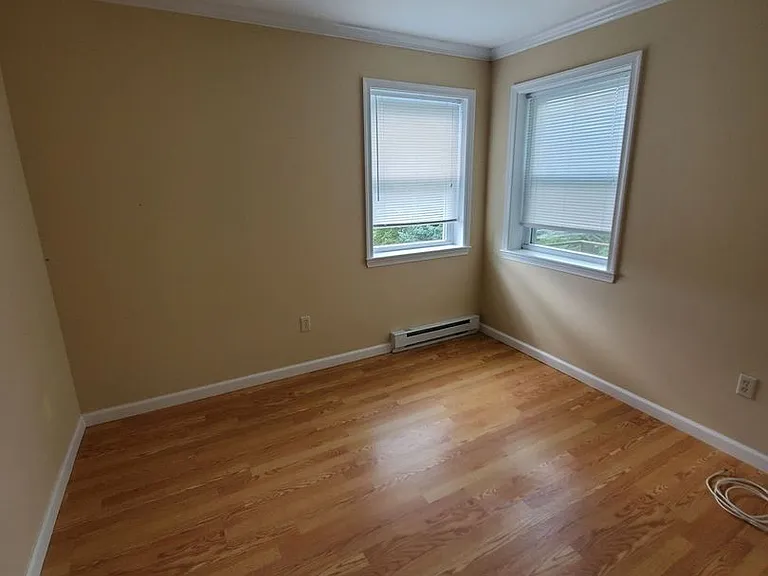 25472 Military Rd — Photo 19