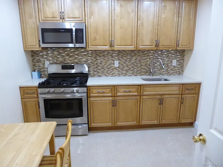 122 Forest Ave #REAR — Photo 12