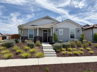 2210 Gamay Ln, Paso Robles, CA 93446