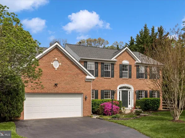 24322 Red Blaze Dr, Damascus, MD 20872