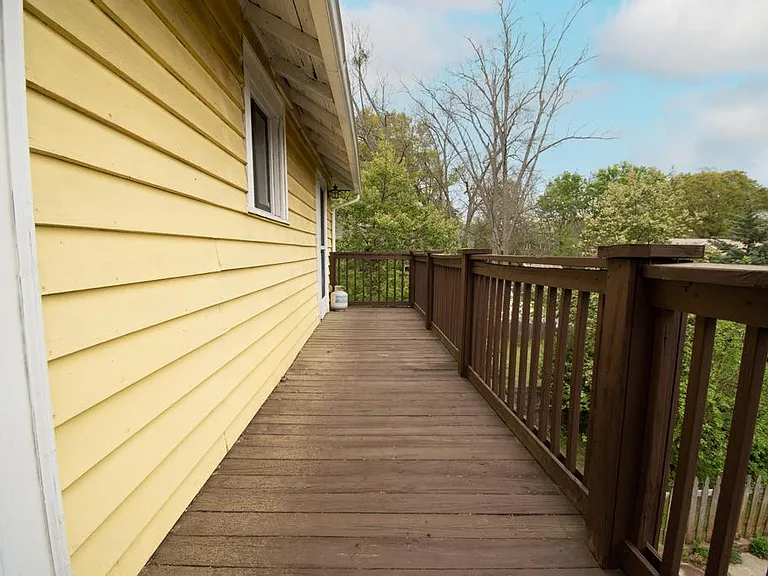 15 Branham St NE — Photo 23