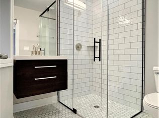 1457 W Farragut Ave UNIT 2, Chicago, IL 60640