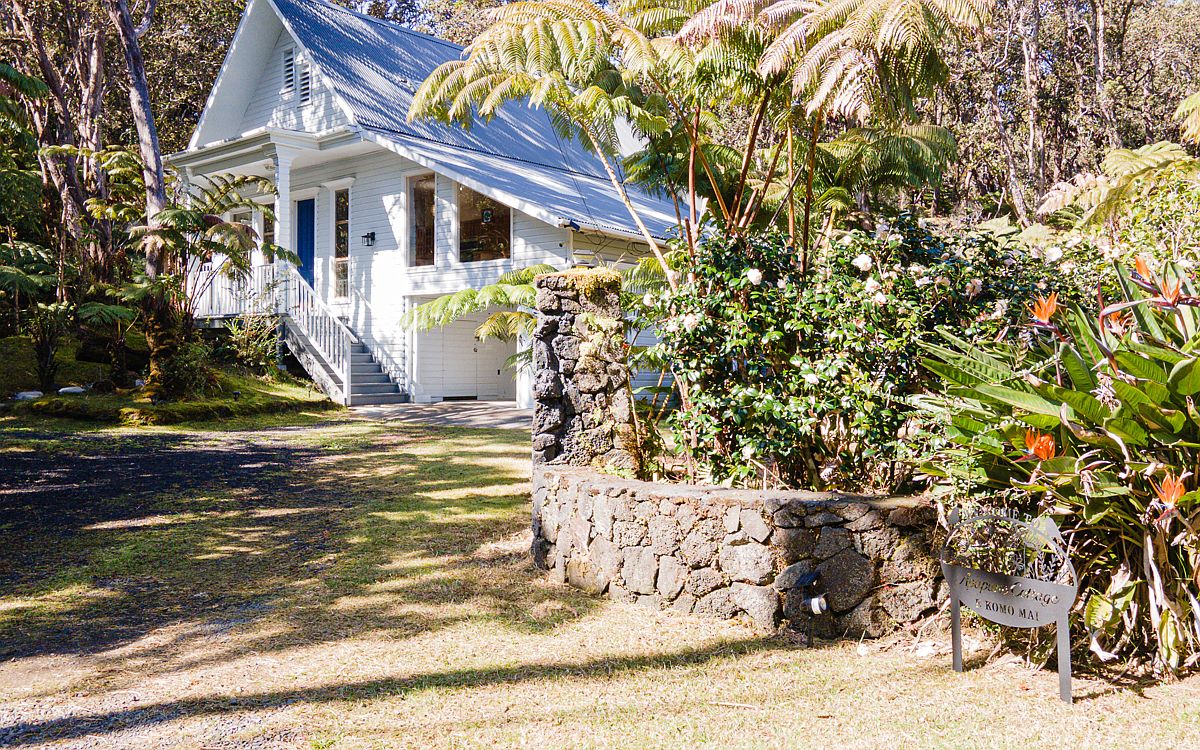 【人気ショップが最安値挑戦！】 19-4002 Zillow | 96785 HI Volcano, Rd, Honua Kalani 洋書