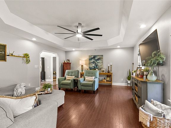 5th image of 12606 Lakeland Country Est