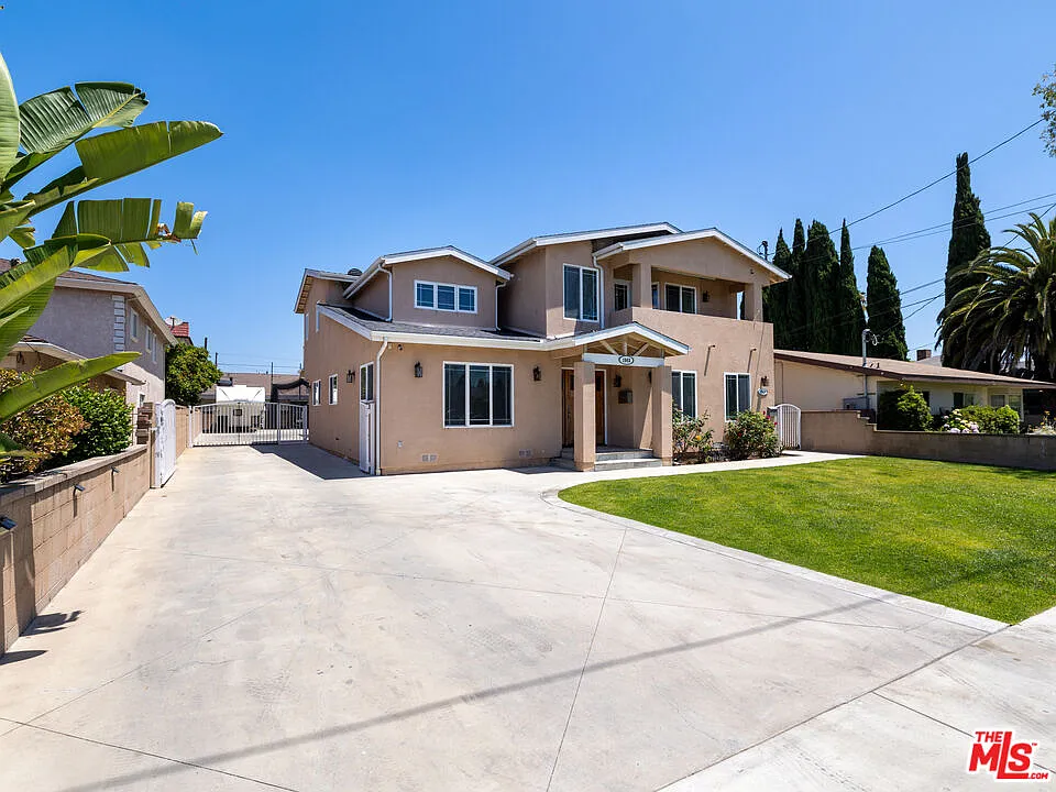 4 bed, 3.0 bath, 2754 sqft, $6,500 — Photo 2