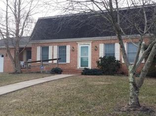 123 W Lake Dr, Rogersville, TN 37857