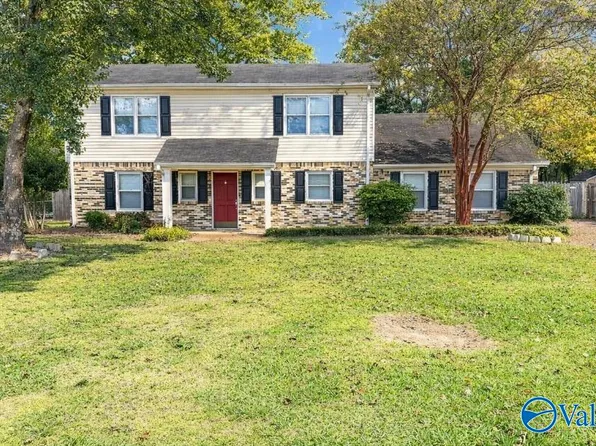 1410 Bains St, Albertville, AL 35950