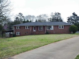 304 Edgewater Dr, Anderson, SC 29626