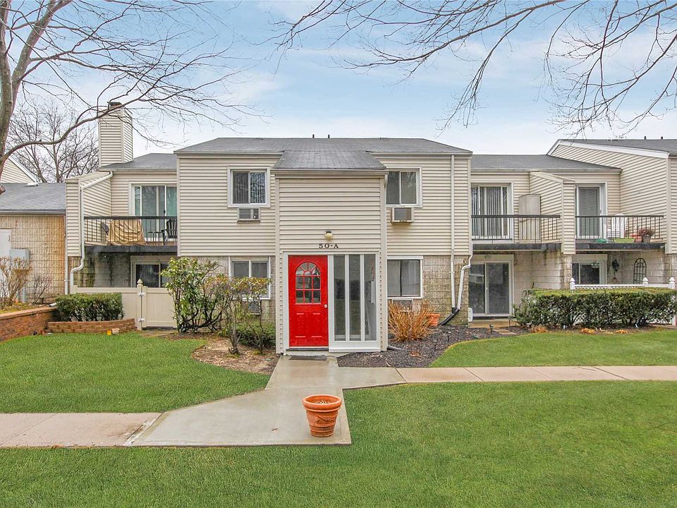 1st image of 50 Richmond Blvd Unit 1A