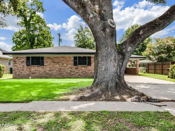 157 S June Dr, Lafayette, LA 70501