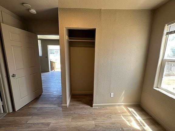 4th image of 3620 Willow St APT D
