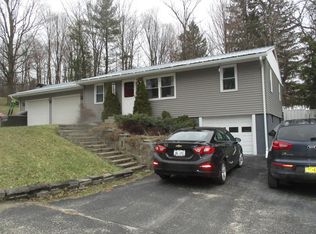3 Halley Dr, Malone, NY 12953