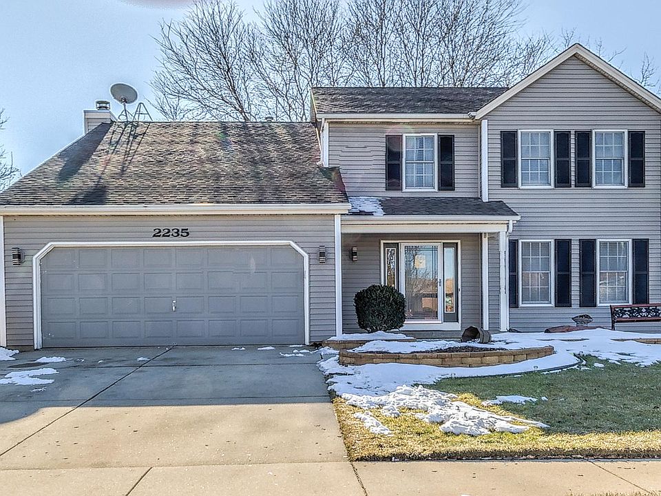 1st image of 2235 Valley Creek Dr