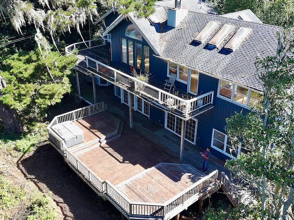 1st image of 5185 Patrick Creek Dr