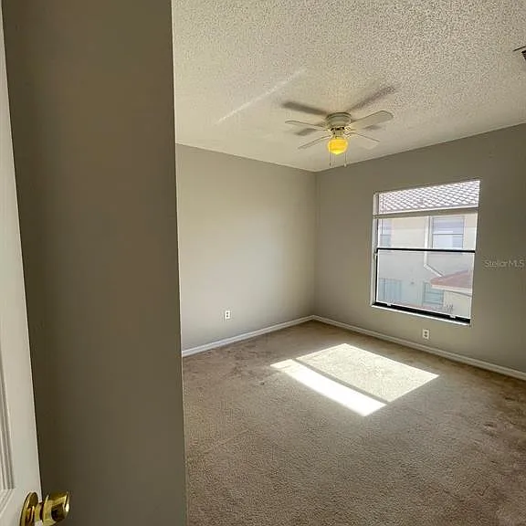 6218 Yorktown Dr #15 — Photo 9