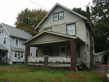 1st image of 118 Lauderdale Ave